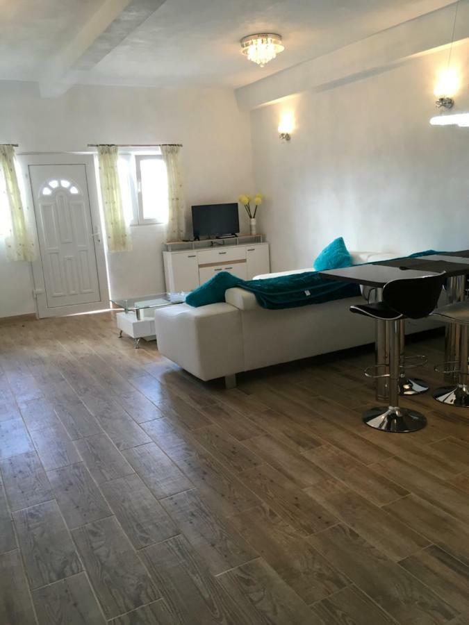 Boa Nova Base. Apartment Funchal  Ngoại thất bức ảnh